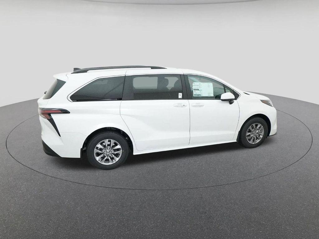 new 2026 Toyota Sienna car, priced at $47,408