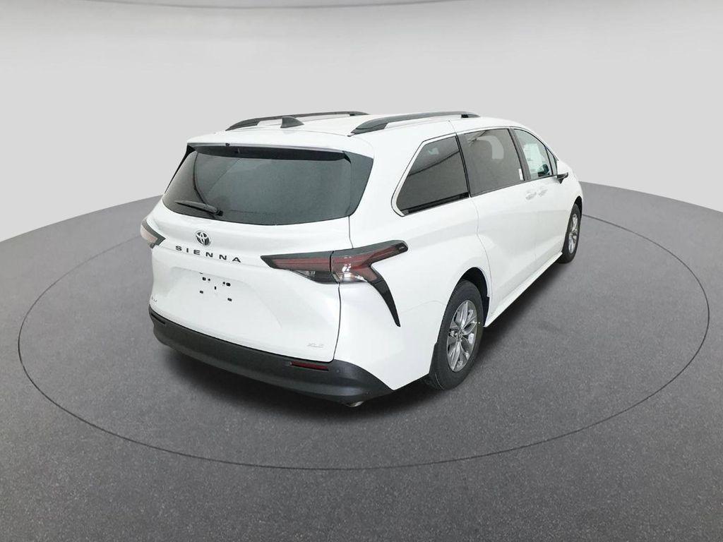 new 2026 Toyota Sienna car, priced at $47,408