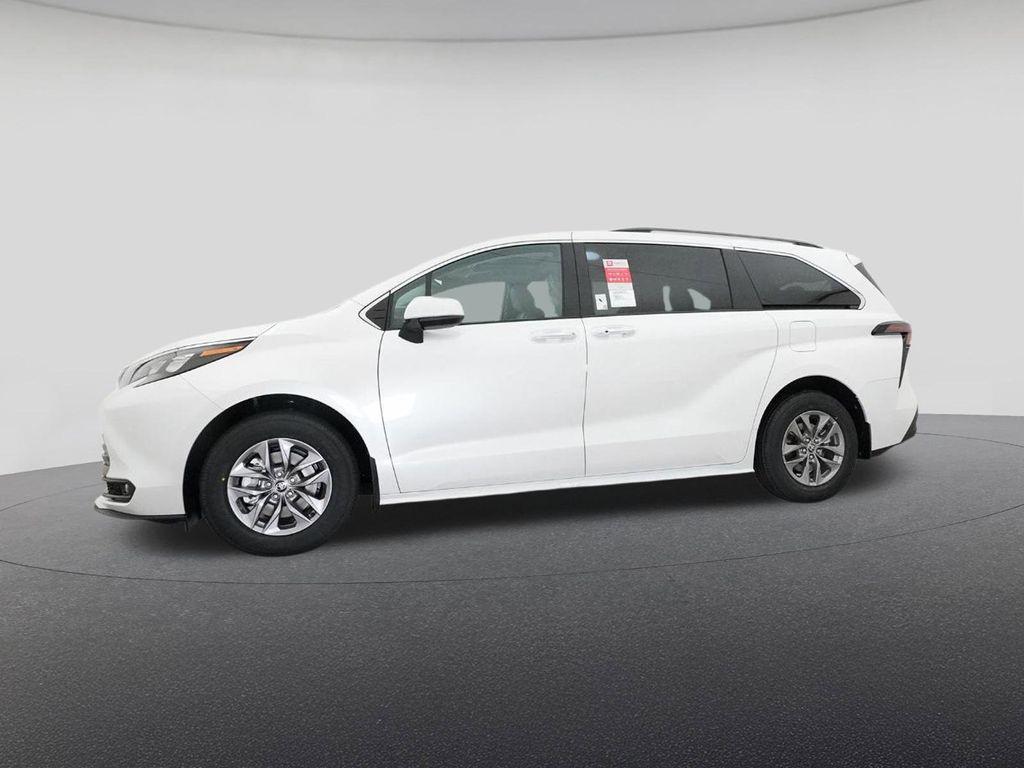 new 2026 Toyota Sienna car, priced at $47,408