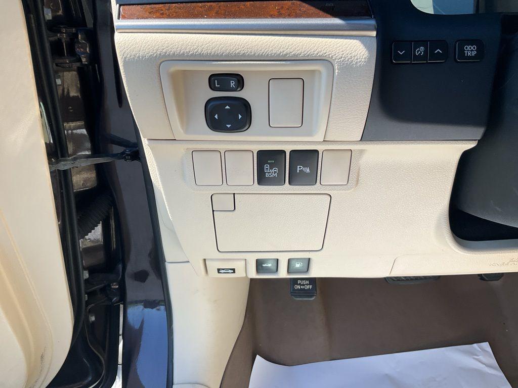 used 2015 Lexus ES 350 car, priced at $11,820