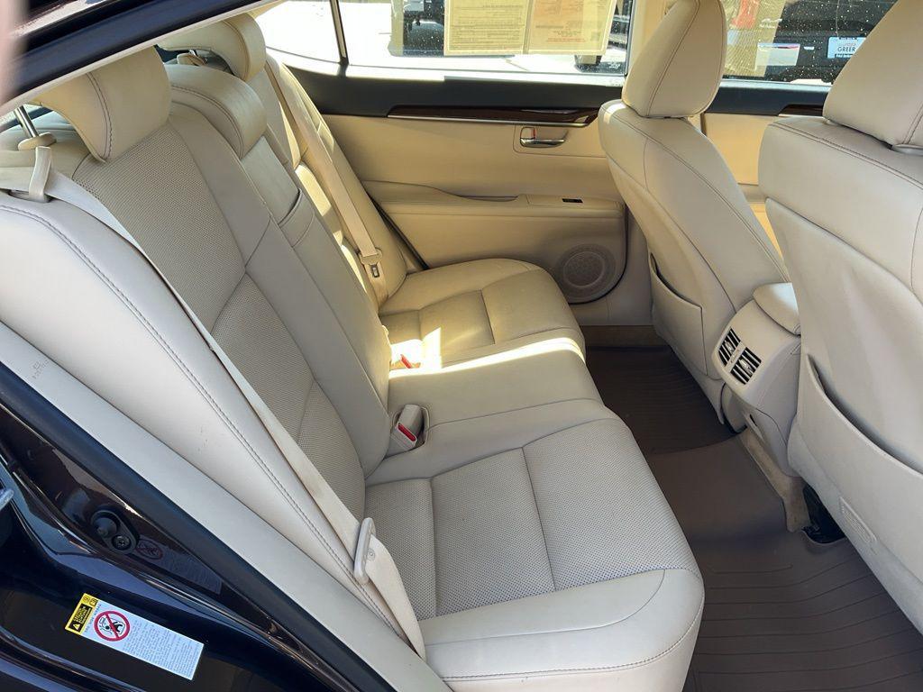 used 2015 Lexus ES 350 car, priced at $11,820