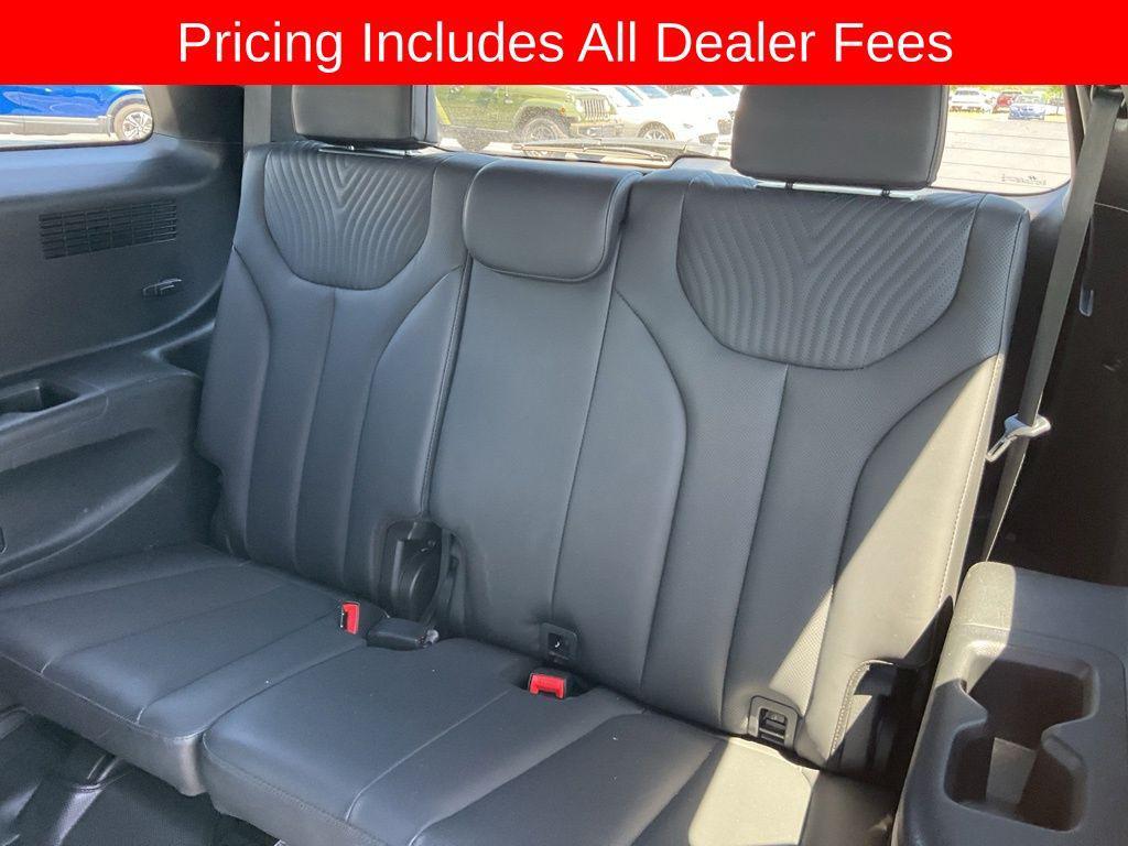 used 2024 Hyundai Palisade car, priced at $34,735
