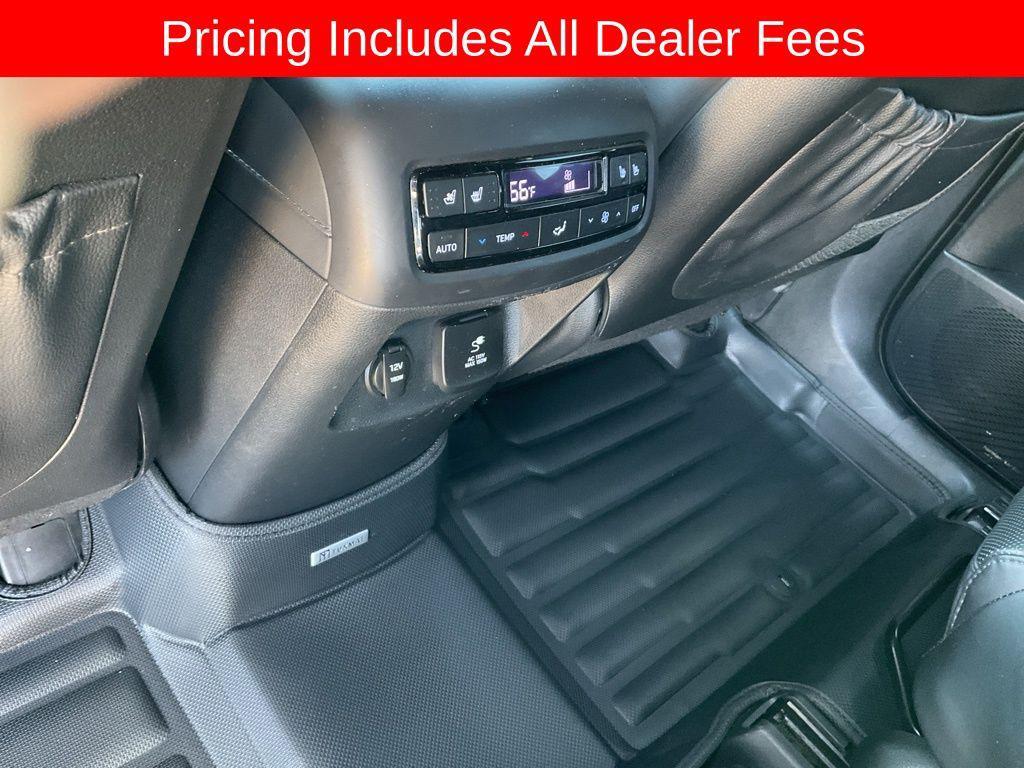 used 2024 Hyundai Palisade car, priced at $34,735