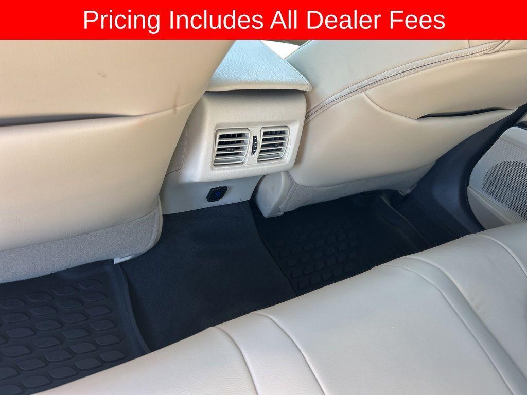 used 2020 Toyota Camry Hybrid car, priced at $24,928