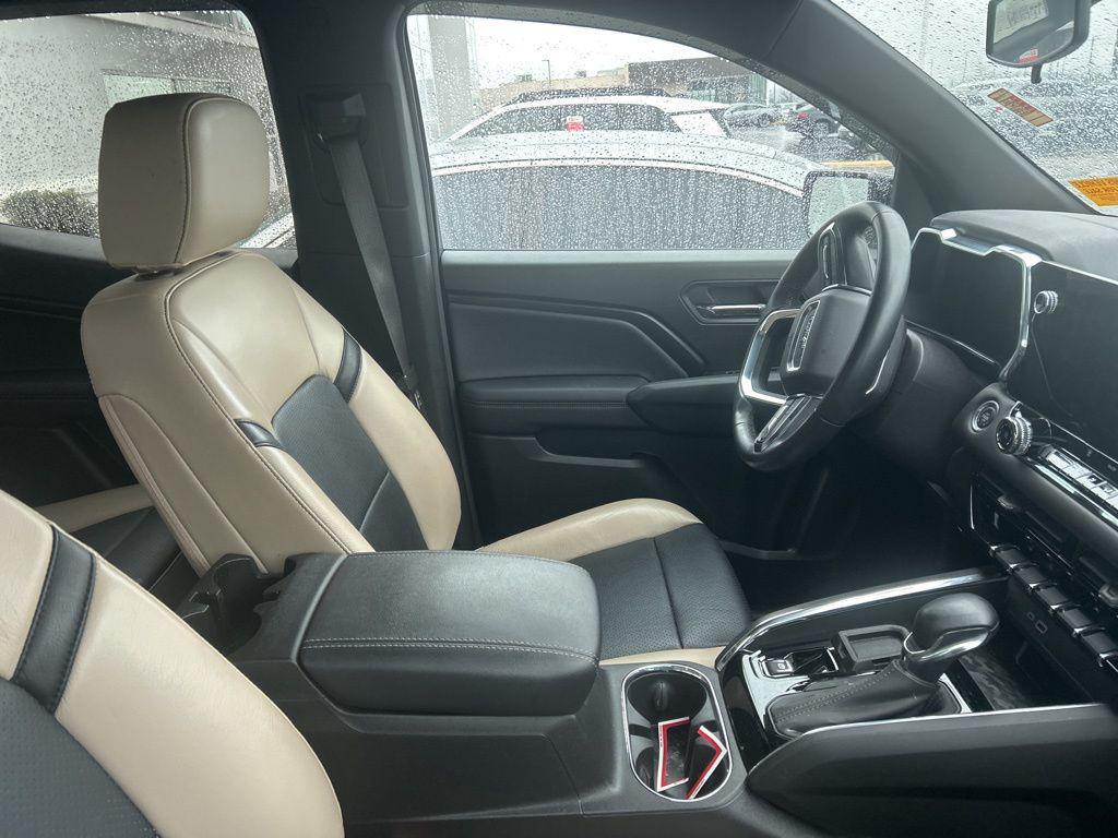 used 2023 GMC Canyon car, priced at $33,724