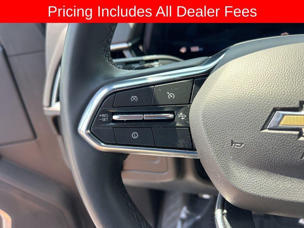 used 2025 Chevrolet Tahoe car, priced at $52,321