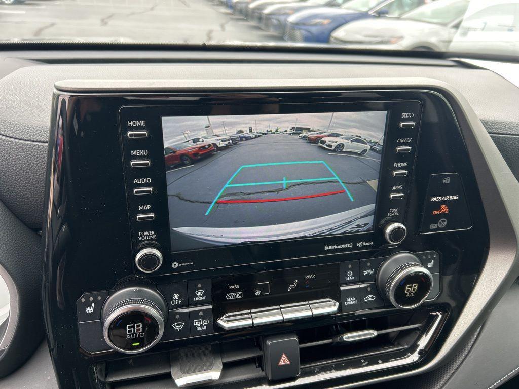 used 2021 Toyota Highlander car, priced at $32,441