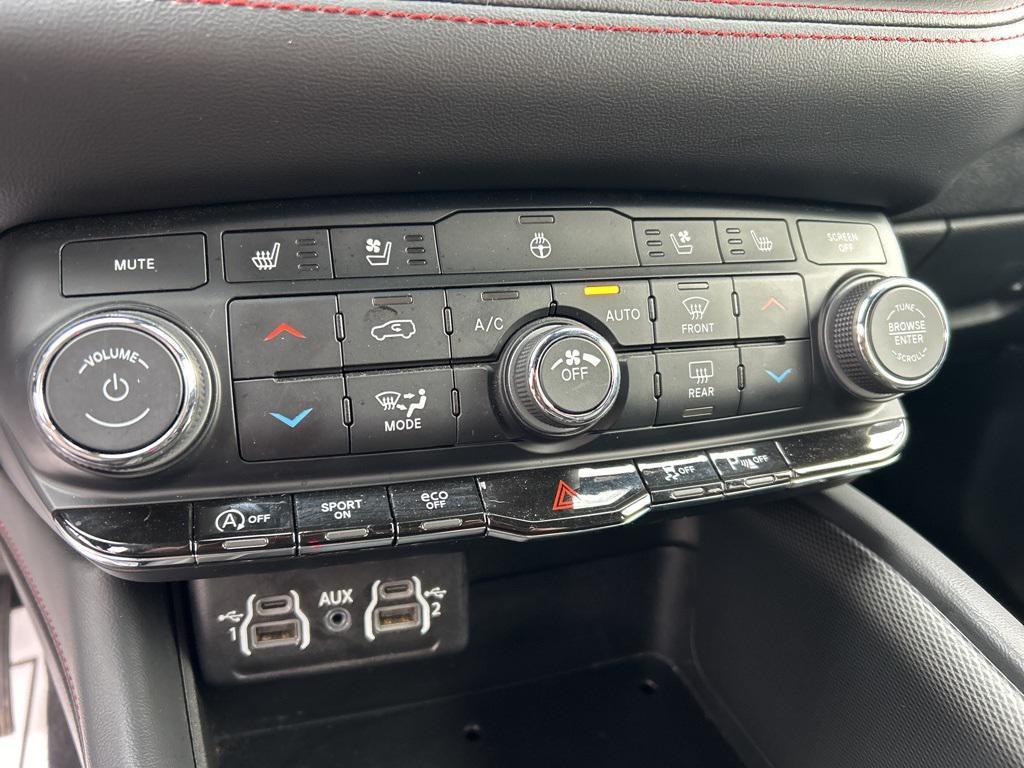 used 2024 Dodge Durango car, priced at $27,335