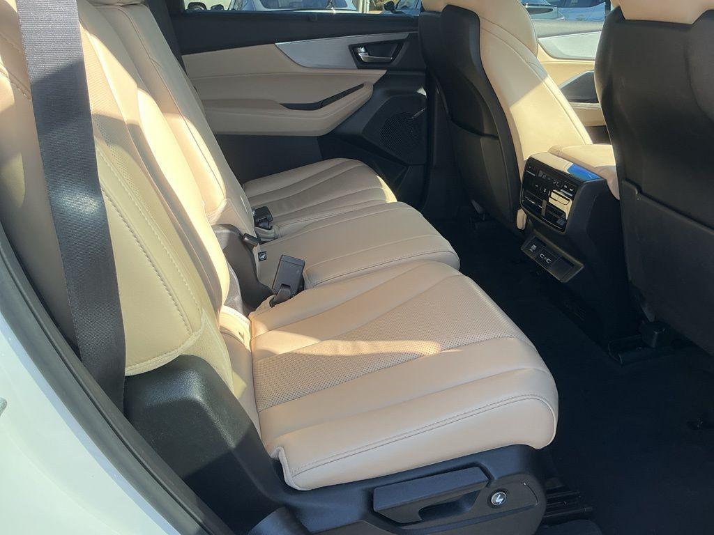 used 2023 Acura MDX car, priced at $39,530