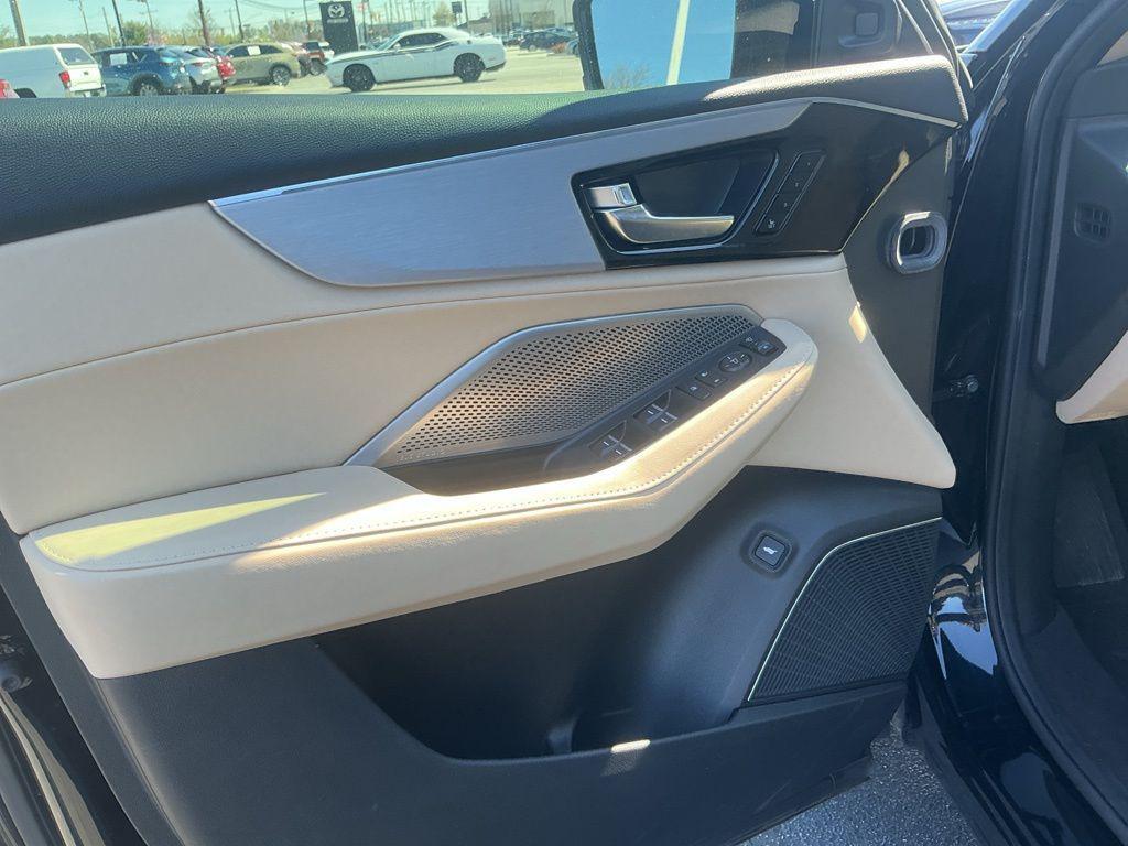 used 2023 Acura MDX car, priced at $41,955