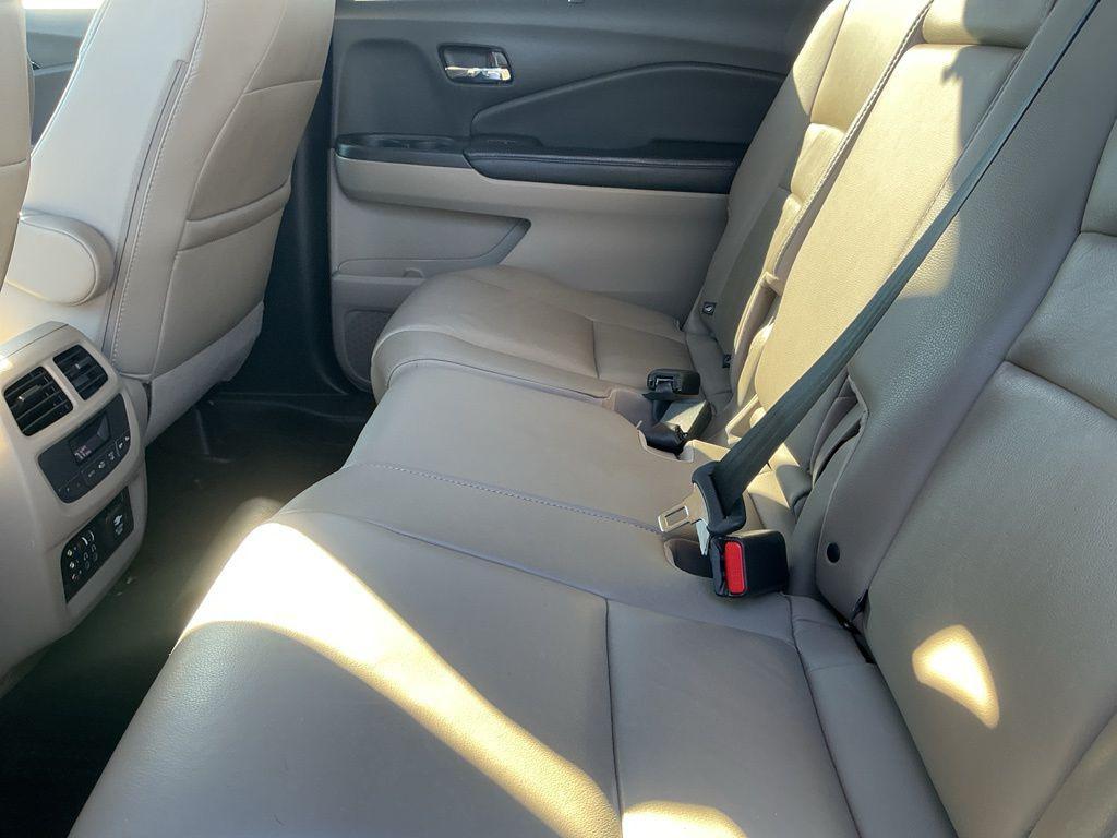 used 2017 Honda Pilot car, priced at $19,886