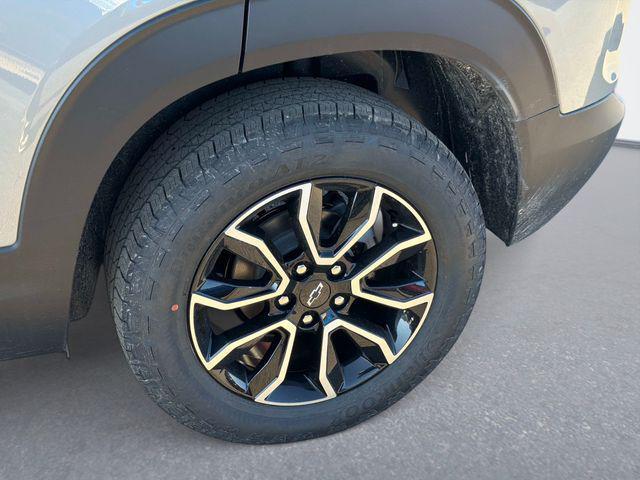 new 2026 Chevrolet TrailBlazer car, priced at $33,000