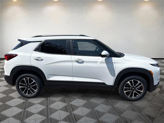 new 2026 Chevrolet TrailBlazer car, priced at $27,000