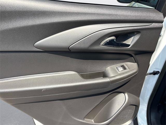 new 2026 Chevrolet TrailBlazer car, priced at $27,000