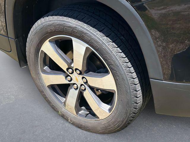used 2021 Chevrolet Traverse car, priced at $24,115