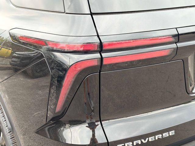 new 2026 Chevrolet Traverse car, priced at $47,789