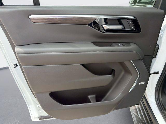 new 2026 Chevrolet Suburban car, priced at $75,789
