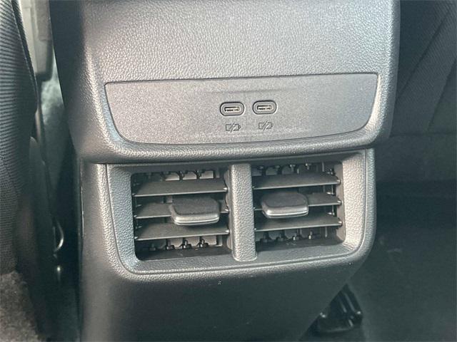 new 2026 Chevrolet Equinox car, priced at $28,500