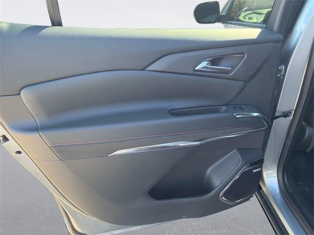 new 2026 Chevrolet Traverse car, priced at $53,500