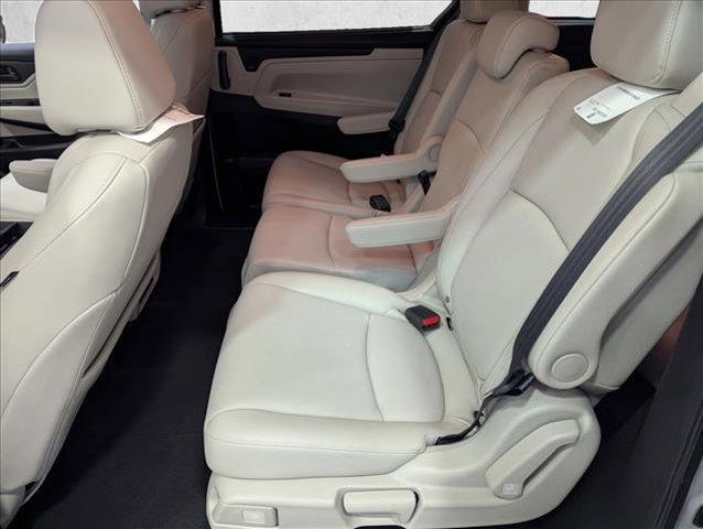 new 2025 Honda Odyssey car, priced at $42,078
