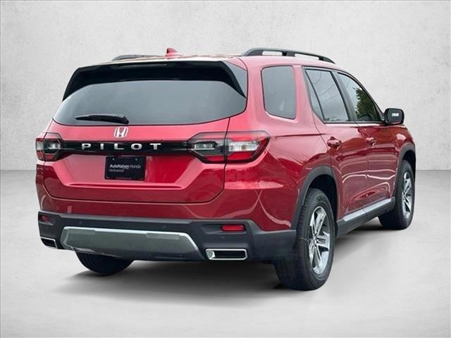 new 2026 Honda Pilot car, priced at $44,036