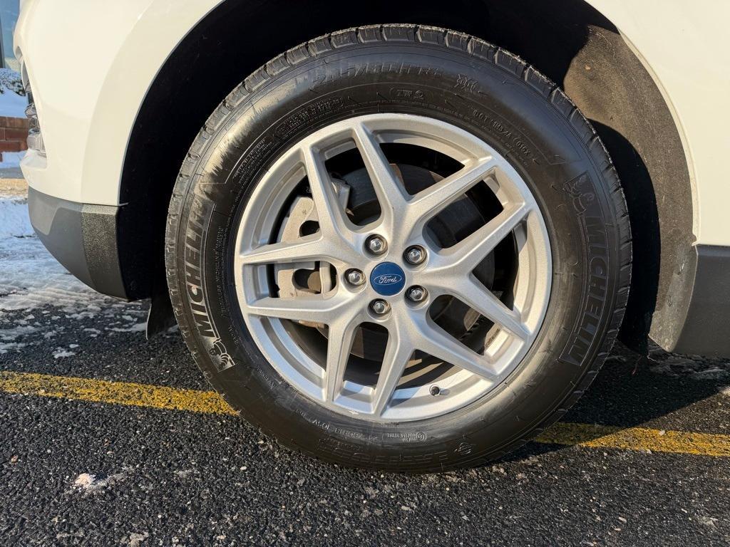 used 2023 Ford Edge car, priced at $27,000