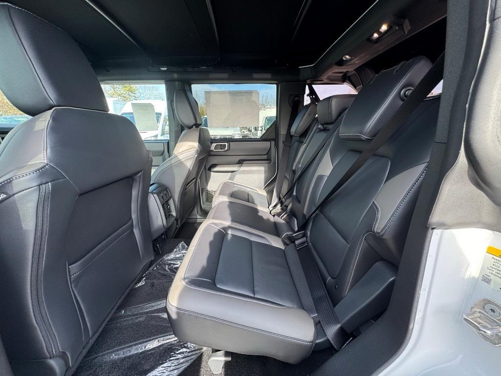new 2025 Ford Bronco car, priced at $46,595