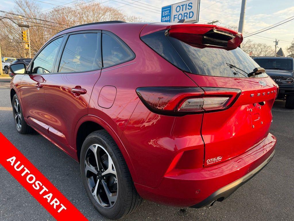 used 2025 Ford Escape car, priced at $34,700