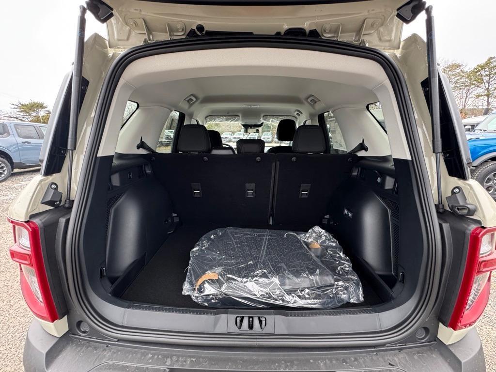 new 2025 Ford Bronco Sport car, priced at $33,165