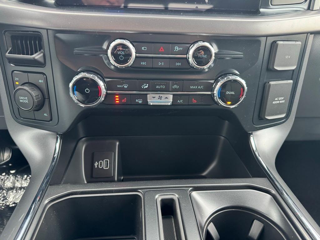 new 2025 Ford F-150 car, priced at $52,315