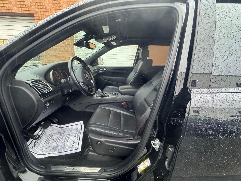 used 2020 Jeep Grand Cherokee car, priced at $25,700