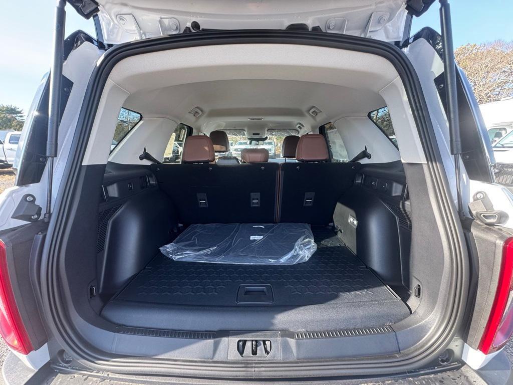 new 2025 Ford Bronco Sport car, priced at $41,520