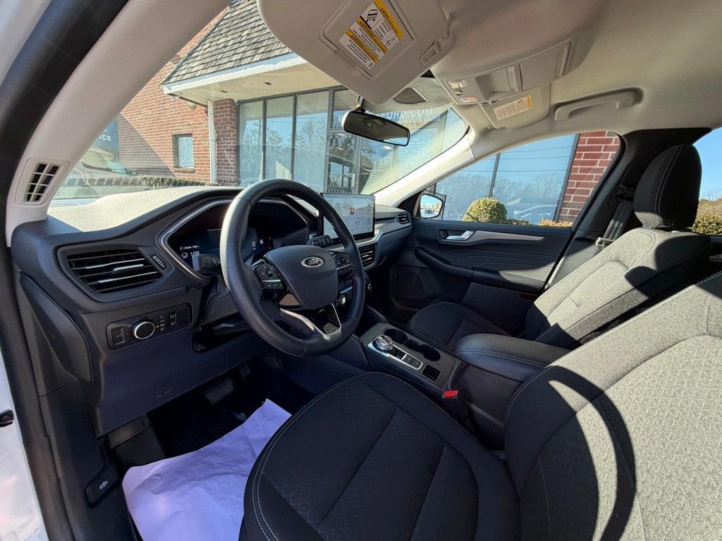 used 2025 Ford Escape car, priced at $26,000