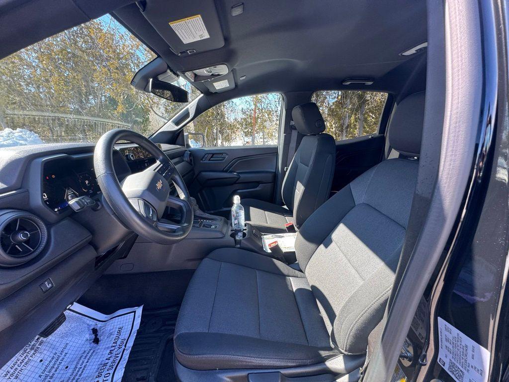 used 2024 Chevrolet Colorado car, priced at $29,900