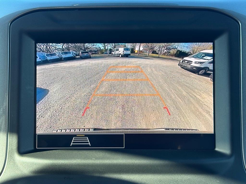 used 2025 Chevrolet Silverado 1500 car, priced at $31,900