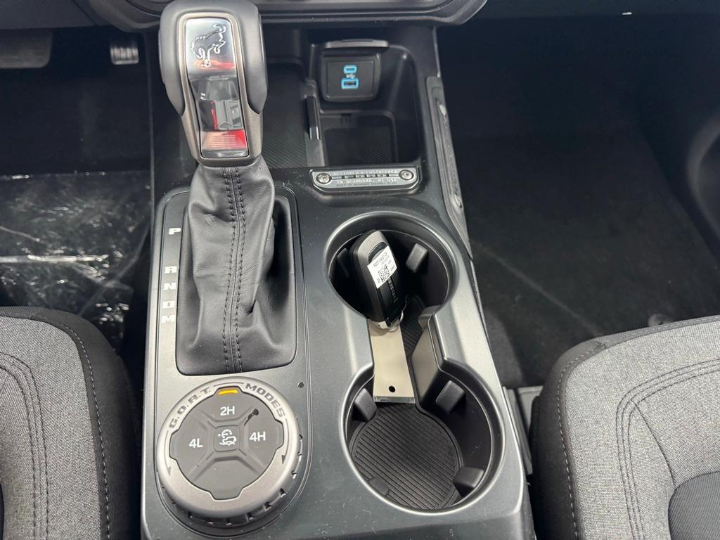 new 2025 Ford Bronco car, priced at $45,520