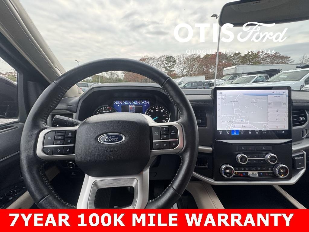 used 2024 Ford Expedition car, priced at $50,900