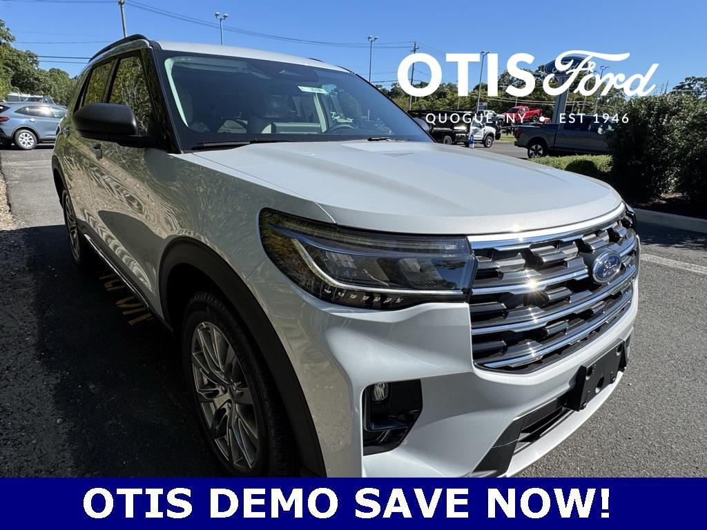 new 2025 Ford Explorer car, priced at $43,157