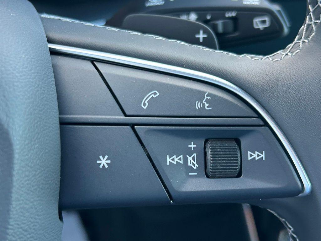 new 2026 Audi Q7 car, priced at $64,667