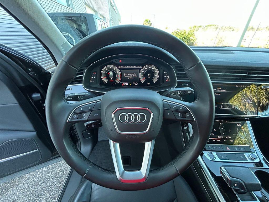 used 2023 Audi Q7 car, priced at $37,498
