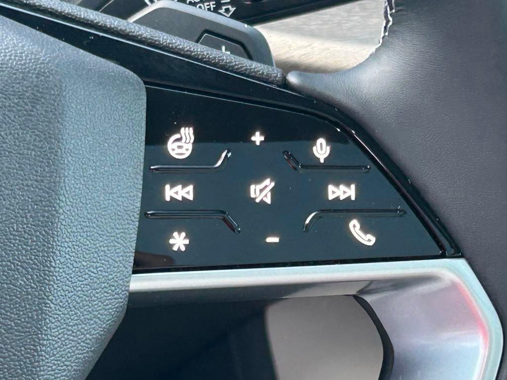 new 2025 Audi Q5 car, priced at $55,660