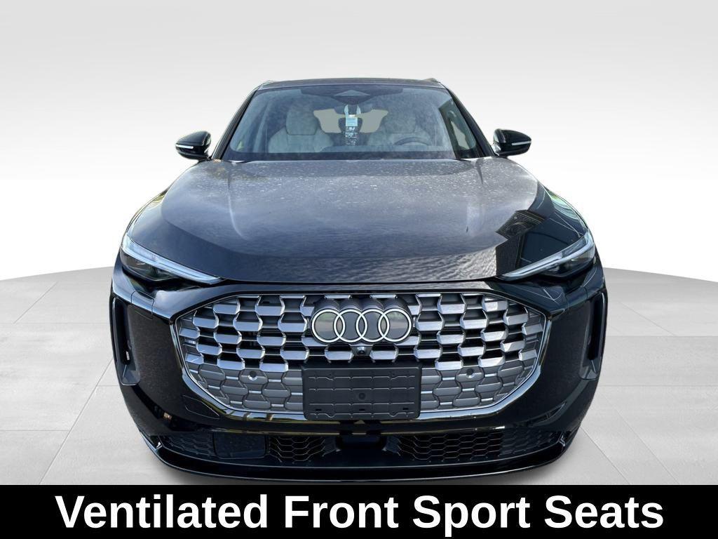 new 2025 Audi Q5 car, priced at $55,660