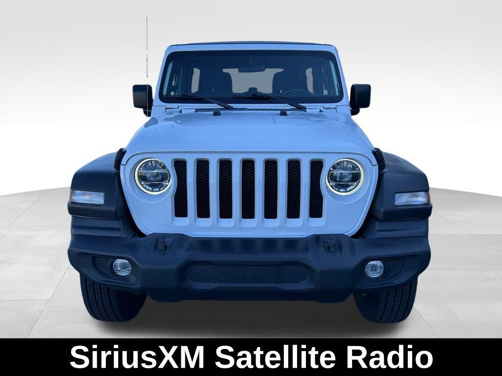 used 2022 Jeep Wrangler Unlimited car, priced at $27,995