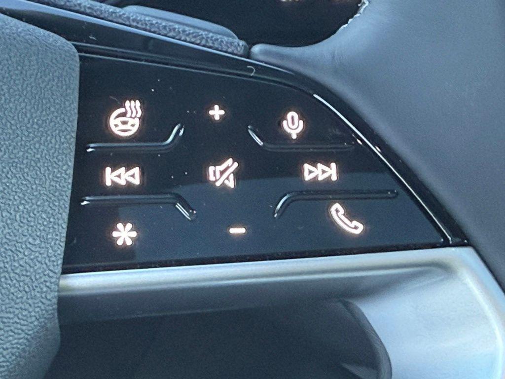 new 2025 Audi Q5 car, priced at $56,994