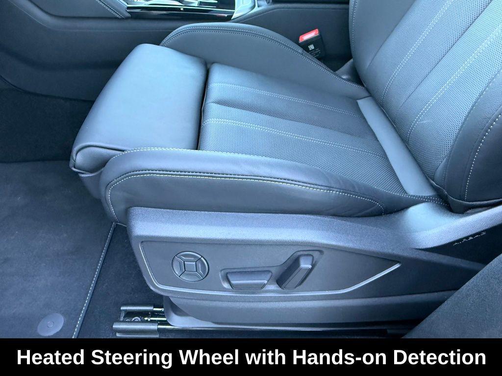 new 2025 Audi Q5 car, priced at $55,660