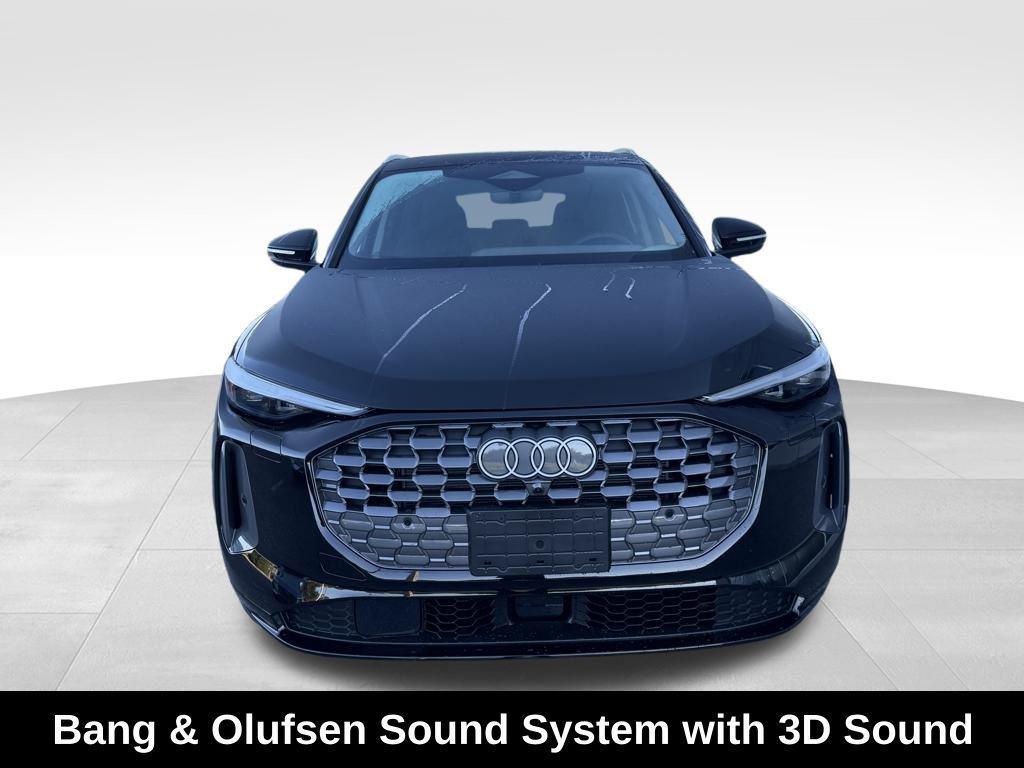 new 2025 Audi Q5 car, priced at $55,660