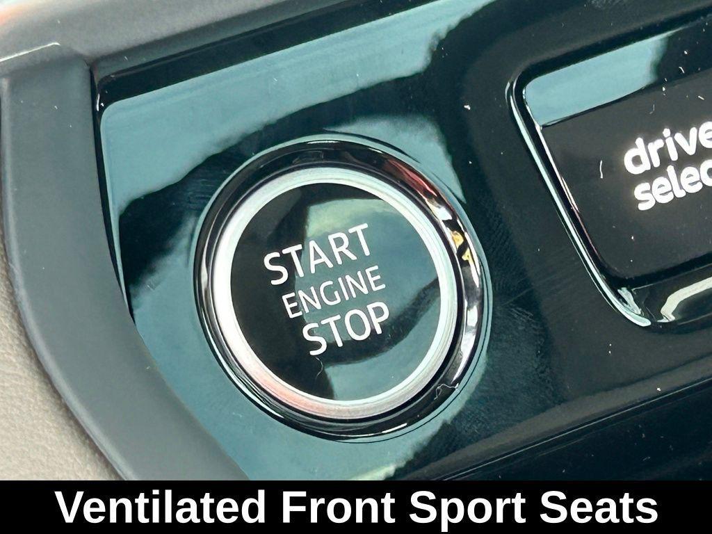 new 2025 Audi Q5 car, priced at $56,594