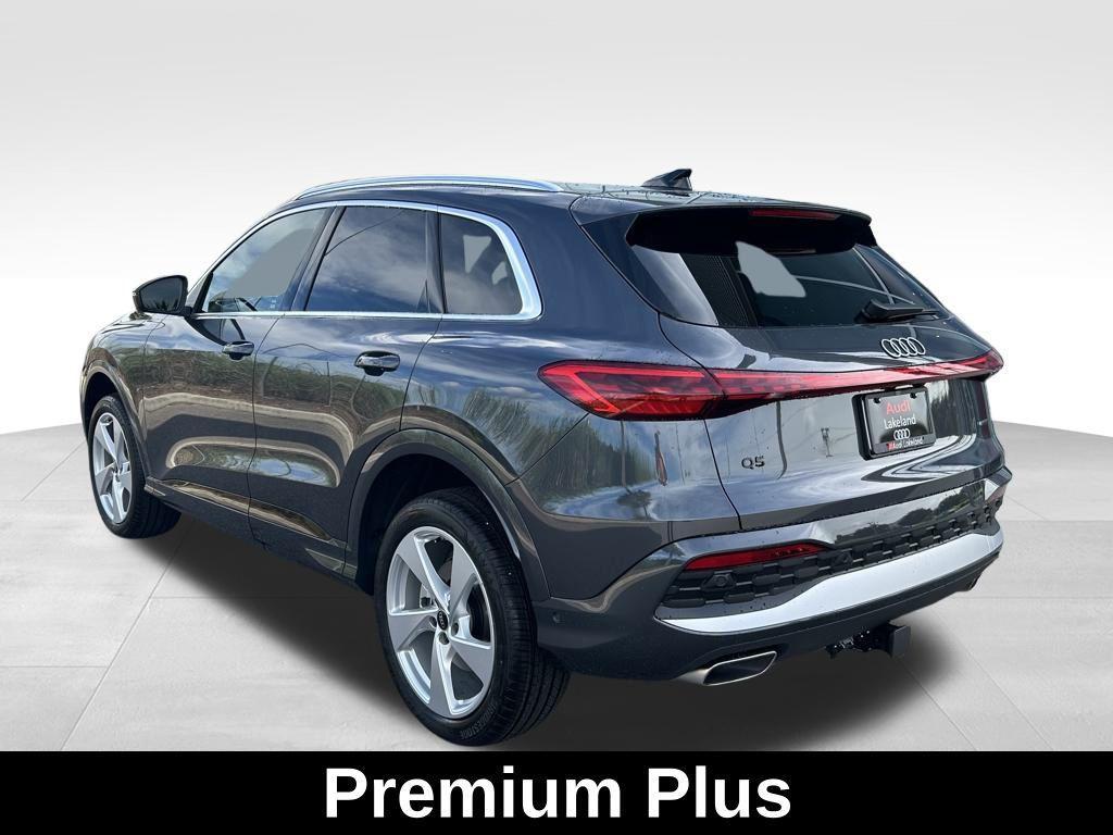 new 2025 Audi Q5 car, priced at $56,594
