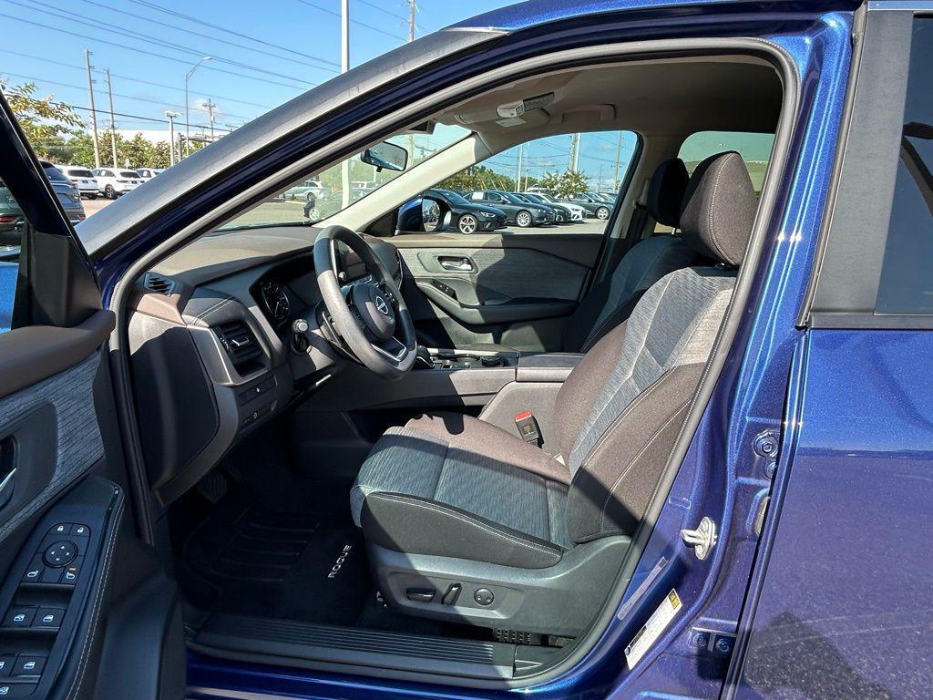 used 2023 Nissan Rogue car, priced at $22,995