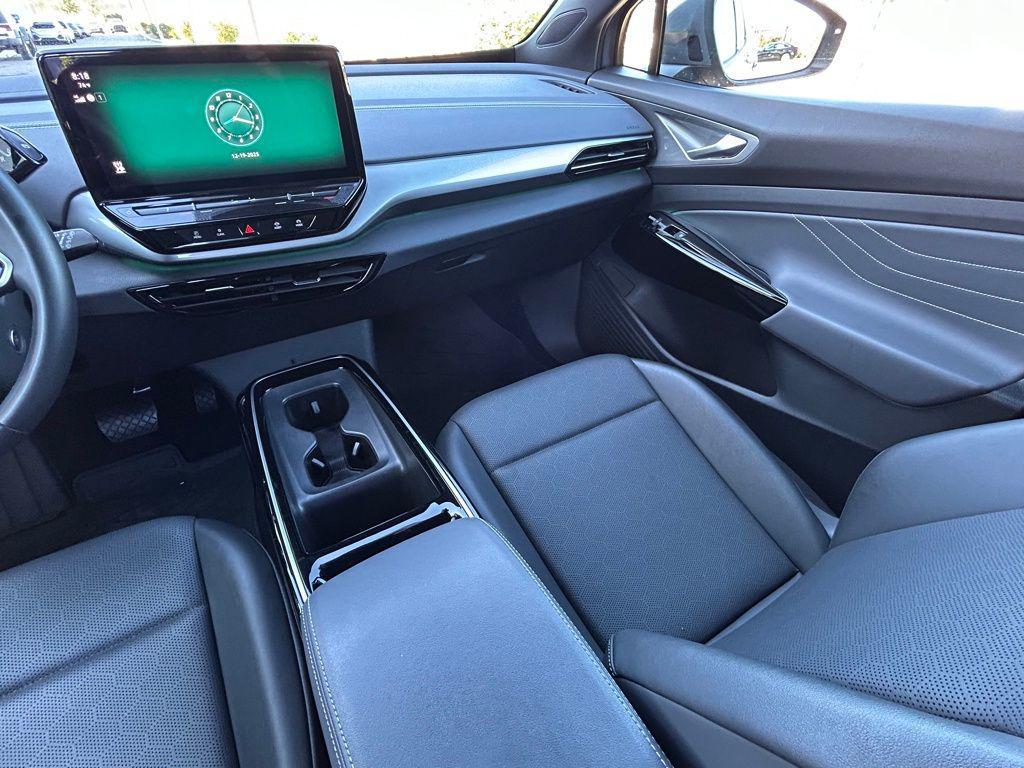 used 2023 Volkswagen ID.4 car, priced at $21,991